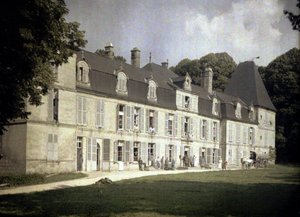Soldados en el Chateau Vauxbuin, utilizado por el ejército francés como hospital, Soissons, Aisne, Francia, 1917 de Fernand Cuville